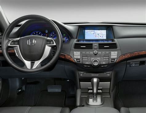 2010 Honda Crosstour Interior Pics Revealed - autoevolution