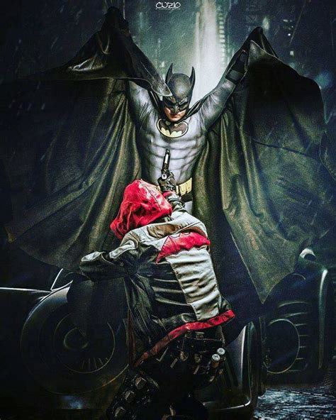 Batman vs Red Hood cosplay - Come at me! by Tenraii.deviantart.com on ...