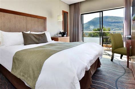 Golden Gate Park - Protea Hotel Clarens (Accommodation)