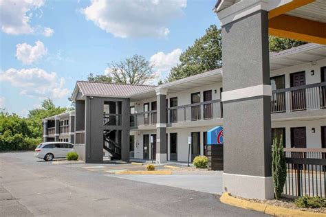 Motel 6 Knoxville, TN - East Knoxville, Tennessee, US - Reservations.com