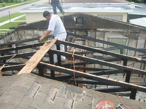 Roof Repairs & New Roofs in Miami damaged-roof-repair-02