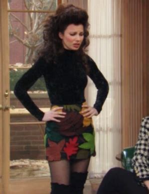 What Fran Wore: Moschino skirt Fashion Tv, 2000s Fashion, Retro Fashion, Autumn Fashion, Girl ...