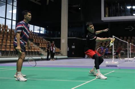 Update Ranking BWF: Jonatan Christie dan Fajar Alfian Rian Ardianto Naik Peringkat : Okezone Sports