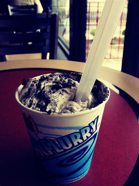 How to make an oreo mcflurry | Trusper