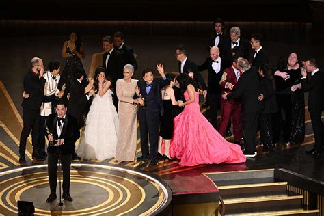 Oscars 2023 Winners List: 'Everything Everywhere All at Once' Sweeps