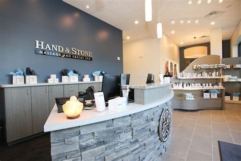 Massage & Facial Spa in Lexington KY | Hand & Stone