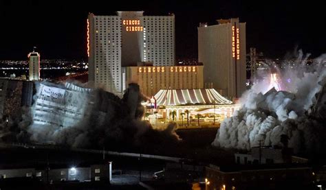 Iconic Las Vegas Riviera Casino Implosion Marks End of a Glamorous Era