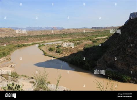 Rio grande us mexico border hi-res stock photography and images - Alamy