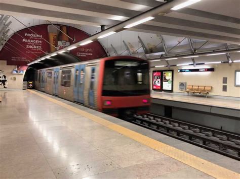 Lisbon airport to the city centre: Using the Lisbon airport metro - Reading the Book Travel