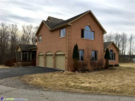 Beautiful Home In Okemos, MI For Auction | LastBid Real Estate