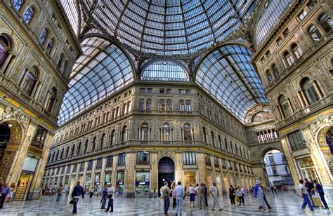 Galleria Umberto I Napoli | Storia e Architettura