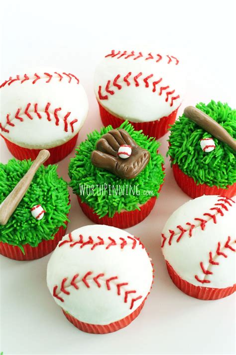 Worth Pinning: Major (or Little) League Baseball Cupcakes