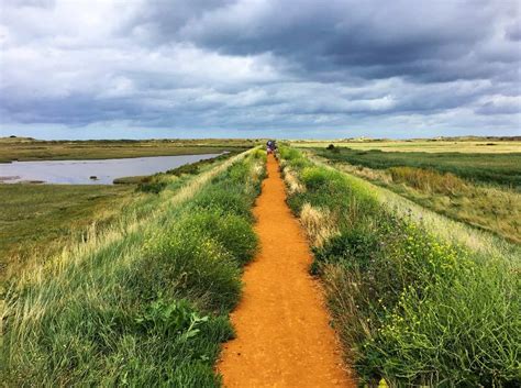 Camping on the Norfolk Coast: Best campsites, wild camping & more! - Wandering our World