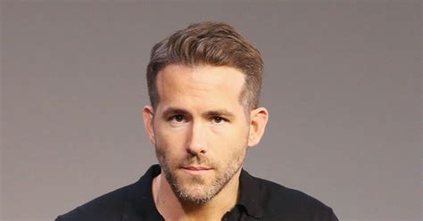 Ryan Reynolds' father dies at 74