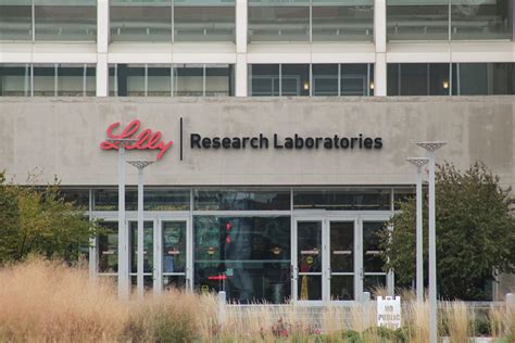 Eli Lilly Gets Emergency Authorization From FDA For COVID-19 Antibody Treatment