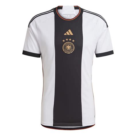 Maillot avant match Allemagne noir or 2022 sur Foot.fr