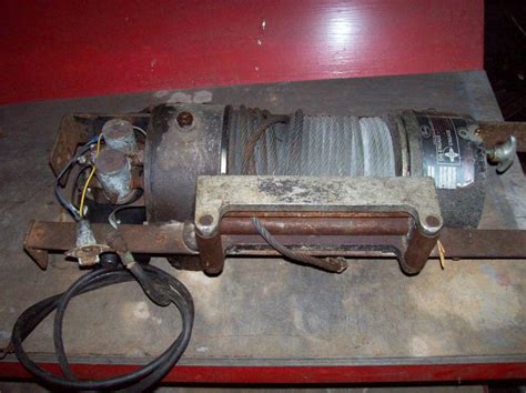 Sell 8000 lb Ramsey winch in Plattsburgh, New York, US, for US $400.00