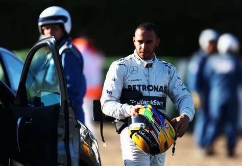 Lewis Hamilton crashes his Mercades F1 car at 160 MPH on during his first drive - Mirror Online