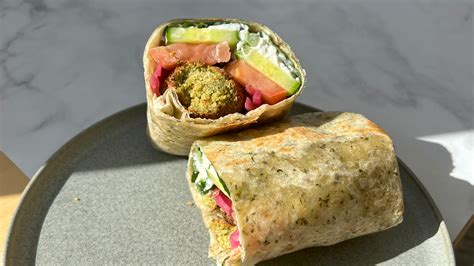 Falafel Wrap – The Wellness Diaries