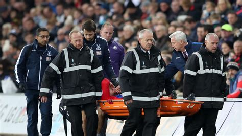 Crystal Palace striker Connor Wickham suffers 'serious injury' to right ...