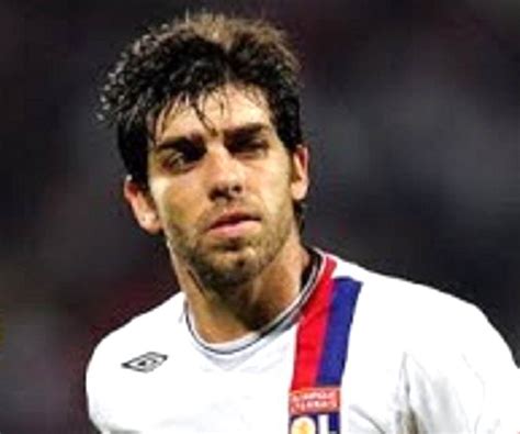 Juninho Pernambucano Biography - Facts, Childhood, Family Life & Achievements