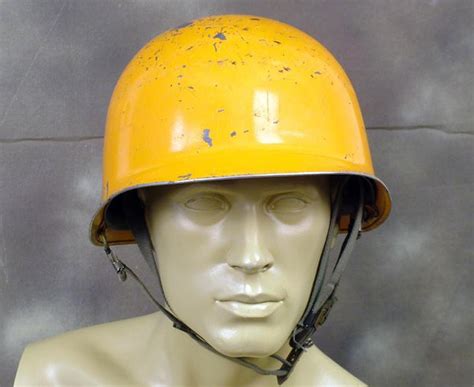 U.S. WWII Type Orange M1 Steel Helmet with Blue Division Tags – International Military Antiques
