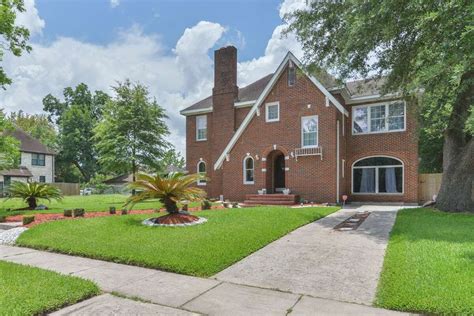 See inside Beyonce's early childhood Houston home