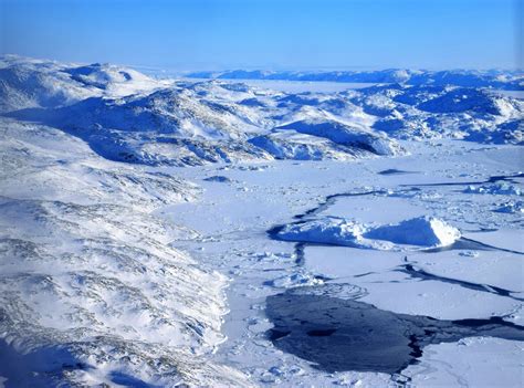 Greenland - The Coldest Place I've Ever Been - Sue Travels