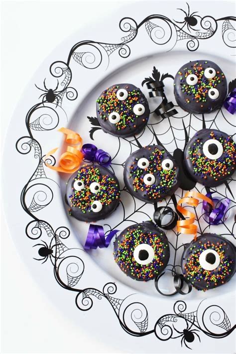 Spooky Candy Covered Halloween Oreos (Easy and Fun to Make)