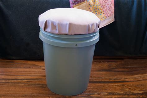 How to Make a 5-Gallon Bucket Seat | Homesteady | Cheer buckets, Five gallon bucket, Bucket seat ...