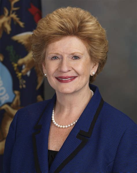 File:Debbie Stabenow, official portrait.jpg - Wikipedia