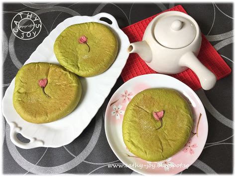 cathy's joy: Matcha Azuki Mochi Buns