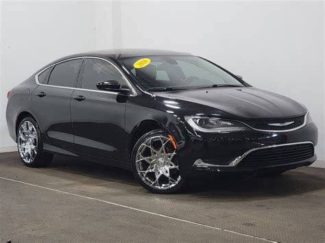 2016 Chrysler 200 Black - Auto Warehouse