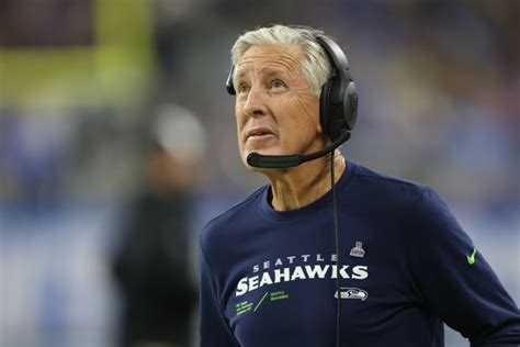 Look: Pete Carroll Reveals Seahawks Considered Notable Quarterback ...