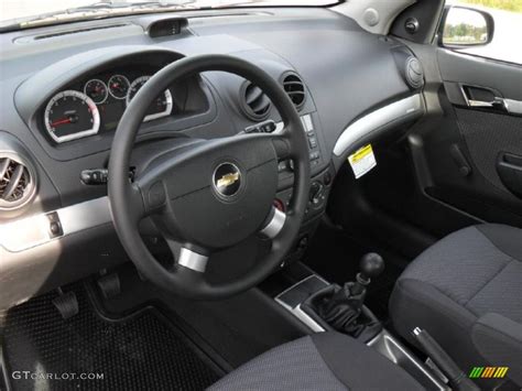 Charcoal Interior 2010 Chevrolet Aveo LT Sedan Photo #39099790 | GTCarLot.com