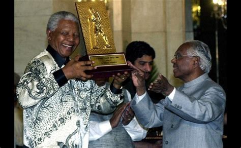 Nelson Mandela Awards 1960s - 2000s | South African History Online