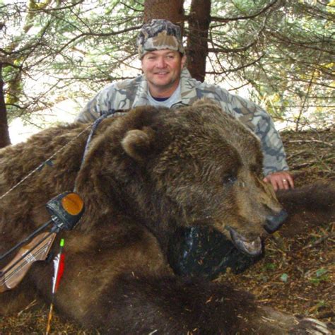 Afognak Island Brown Bear Hunting » Outdoors International