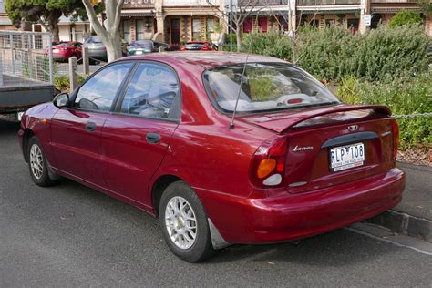 2002 Daewoo Lanos 3-Door HB S