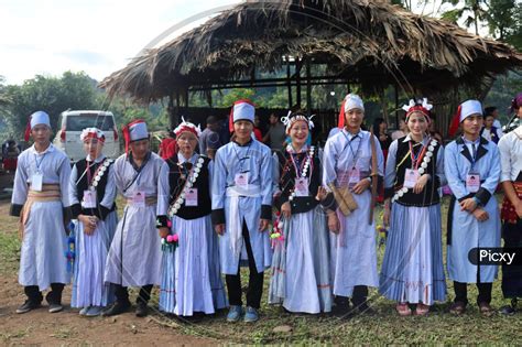 Image of Lisu traditional dress. Beautiful Lisu people, Yobin tribe.-CF918806-Picxy