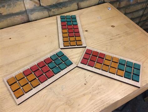 Innovative 3-player abstract strategy board game from Iran – Analog Games