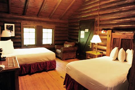 Starved Rock Lodge - Cabins | Heritage Corridor Convention and Visitors Bureau - Venue