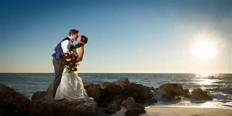 Edgewater Beach Hotel Weddings | Get Prices for Wedding Venues in FL