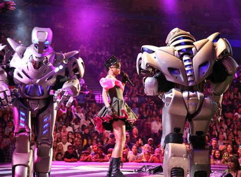 Robot Entertainment | Robotic Performers and Shows For Events