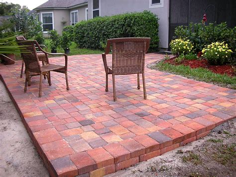 Choosing the Right Outdoor Paver