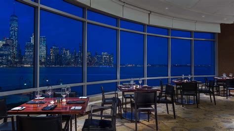 Waterfront Dining on the Hudson River | Hyatt Regency Jersey City on ...