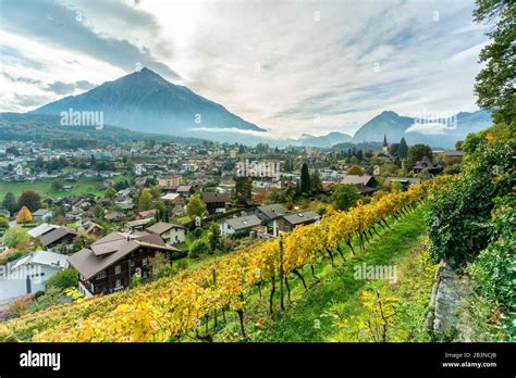 Spiez autumn hi-res stock photography and images - Alamy