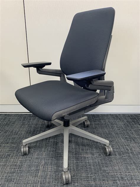 Steelcase Gesture in Black