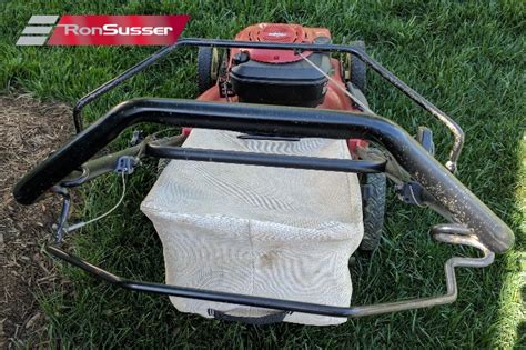 Toro 22″ Recycler Mulcher Lawn Mower with Grass Catcher – RonSusser.com