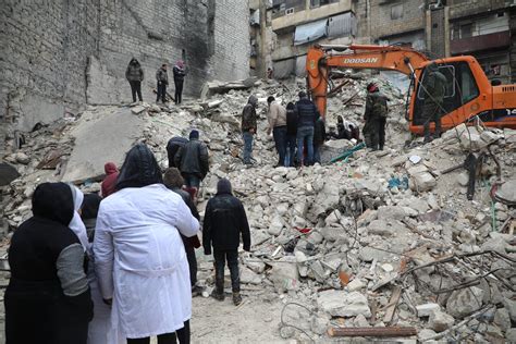 UNHCR teams support emergency response efforts for earthquake survivors in Türkiye and deliver ...