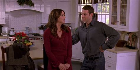 Gilmore Girls: 14 Moments That Led To Lorelai & Christopher's Divorce